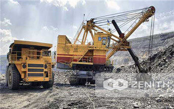 Diesel Version Construction Waste Crusher